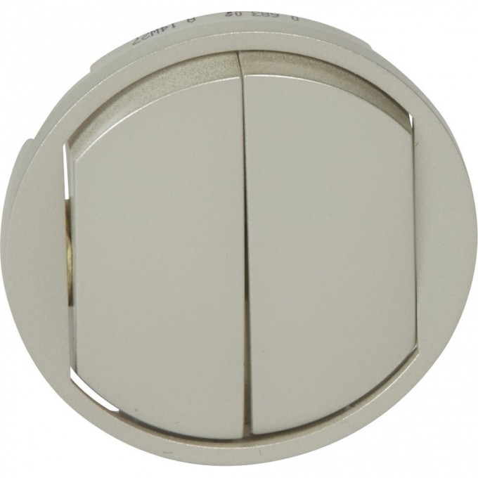 Лицевая панель LEGRAND Celiane выключатель 1-полюсный / переключатель Кат. № 0 670 01/02/31/32 титан 068302