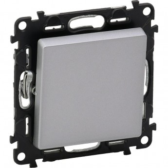 Выключатель LEGRAND Valena LIFE кнопочный 6А 250В с лицевой панелью безвинтовые зажимы алюминий Выключатель LEGRAND Valena LIFE кнопочный 6А 250В с лицевой панелью безвинтовые зажимы алюминий