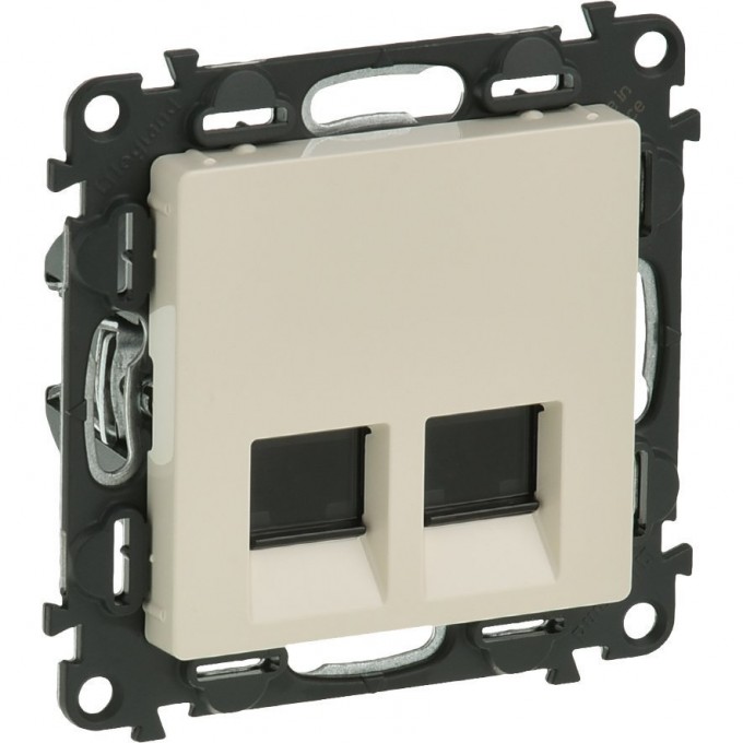Информационная розетка LEGRAND Valena LIFE двойная RJ45 Кат.6 UTP с лицевой панелью слоновая кость 753543