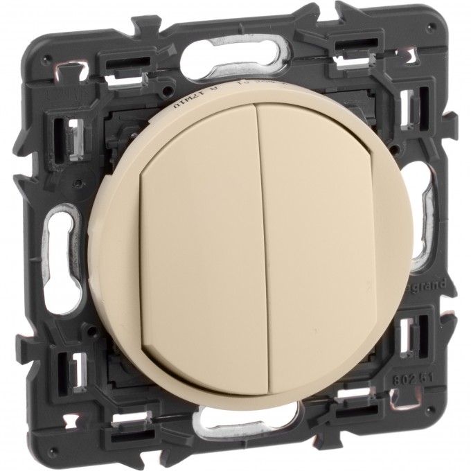 Выключатель LEGRAND Celiane 1-полюсный слоновая кость SET-2-067001-03