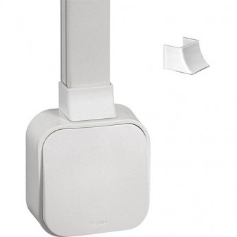 Адаптер LEGRAND Quteo для монтажа серии для мини-каналов Metra 15x10 белый